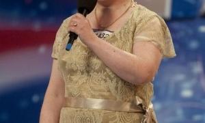 Домогосподарка заспіває для президента