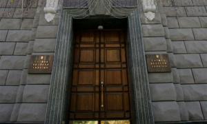 Cлідчого київської поліції спіймали на хабарі