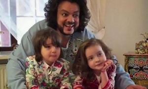 Стало відоме ім’я біологічної матері дітей Кіркорова
