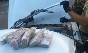 У зоні АТО затримали автомобіліста з банківськими картками мешканців окупованого Алчевська