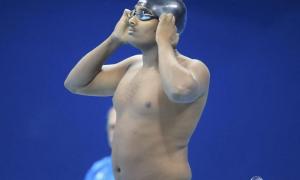 На Олімпіаді-2016 плавець з не зовсім спортивною зовнішністю шокував трибуни (фото)