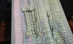 Одеські наркоторгівці намагалися дати хабара співробітнику СБУ 