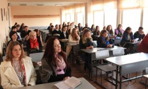 12 українських шкіл візьмуть участь в апробації профорієнтаційної програми "Абітурієнт"
