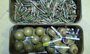 На Донеччині СБУ виявила схованку з боєприпасами