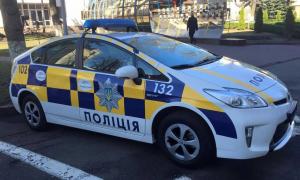 Польська поліція їздить на авто за 0,5 млн грн., а українська -  за 1,5 млн грн