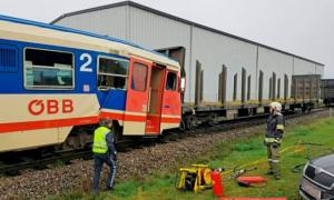 В Австрії порожні вагони врізалися в потяг і травмували 12 людей