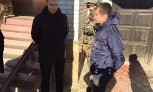 СБУ у зоні АТО затримала на хабарі майора поліції
