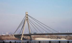 У Києві водолази врятували двох потопаючих