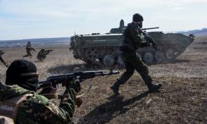 Окупанти не припиняють обстрілювати українські позиції
