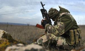 Ворог продовжує активно обстрілювати українські позиції