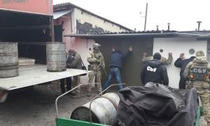 На Житомирщині військових зловили на корупції пального, призначеного для АТО