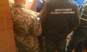 На Полтавщині військового офіцера затримали на хабарі