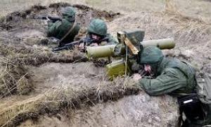 Окупанти з гранатометів, мінометів, великокаліберних кулеметів обстріляли Луганське та Авдіївку 
