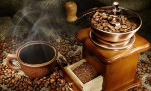 Учені: Помірне споживання кави не шкодить організму
