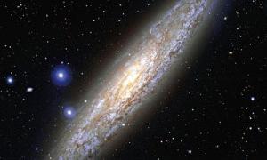 Астрофізики: Вибухи наднових зірок утворюють темні галактики