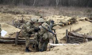 Ворог не припиняє гатити по українських позиціях з гранатометів, великокаліберних кулеметів та стрілецької зброї 