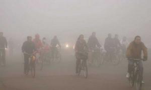 Влада Китаю оголосила червоний рівень екологічної тривоги в Пекіні і ще в 21-му місті