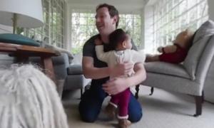 Марк Цукерберг показав перші кроки своєї дочки за допомогою  панорамного відео
