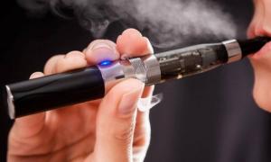 Учені: Електронні сигарети призводять до онкологічних захворювань
