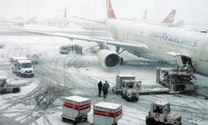 380 рейсів скасували в аеропортах Стамбула через сніг