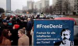 У Німеччині вимагали звільнення арештованого в Туреччині журналіста