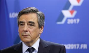 Поліція провела обшуки в паризькому будинку кандидата в президенти Франсуа Фійона