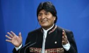 Президент Болівії закликав до повсюдної легалізації коки