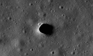 Японські вчені виявили на Місяці гігантські тунелі