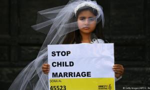 Німеччина забороняє дитячі шлюби