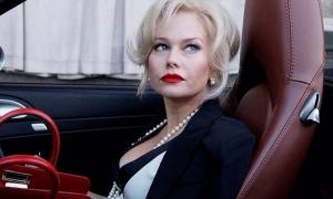 Актрису Олену Корикову звинуватили в алкоголізмі та хамській поведінці