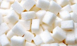 Фахівці довели, що цукор підживлює різні форми раку