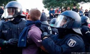 У Гамбурзі - сутички між протестуючими та поліцейськими 