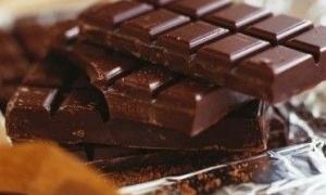Вчені стверджують, що шоколад може викликати депресію
