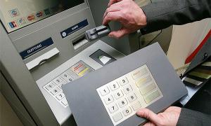 У Польщі польсько-українська злочинна група підробляла банківські платіжні картки