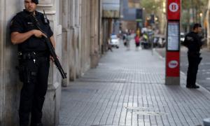 У Мадриді чоловік зі зброєю захопив заручників у банку