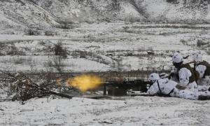 АТО: Минулої доби ворог здійснив чотири прицільні обстріли українських позицій 