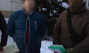 На Київщині викрито на хабарі посадовця поліції