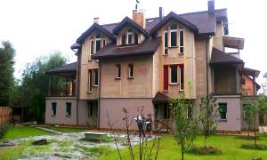 Секрети успішного продажу будинку у Києві від компанії 100realty