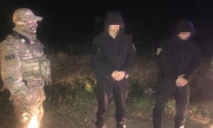 На Буковині викрито на хабарі двох інспекторів патрульної поліції