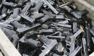 За місяць українці здали міліції більше 5 тисяч одиниць «зайвої» зброї