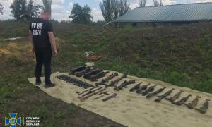 СБУ викрила військовослужбовців ЗСУ на спробі викрадення зброї з їхньої частини