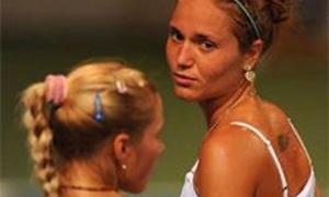 Сестри Бондаренко вийшли в 1/16 фіналу парного розряду 