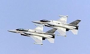 У небі над Грецією зіткнулись два винищувачі