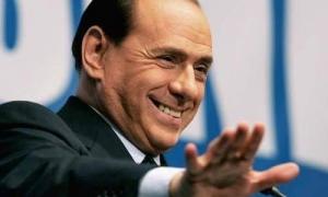 Нападник на Сильвіо Берлусконі попросив у нього вибачення