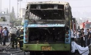 У Китаї автобус згорів дотла: 24 людини загинуло