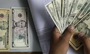 Курс гривні знову різко обвалився на міжбанку