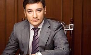 Від обвалу фондового ринку в Дубаї постраждала родина 