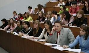 Студентам не повертають гроші за період карантину