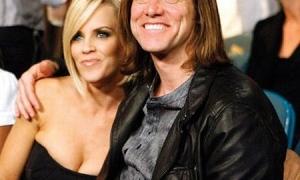 Джим Керрі зводив кохану під вінець