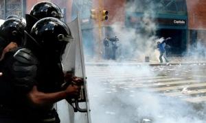 У Венесуелі противники реформи освіти побилися з поліцією